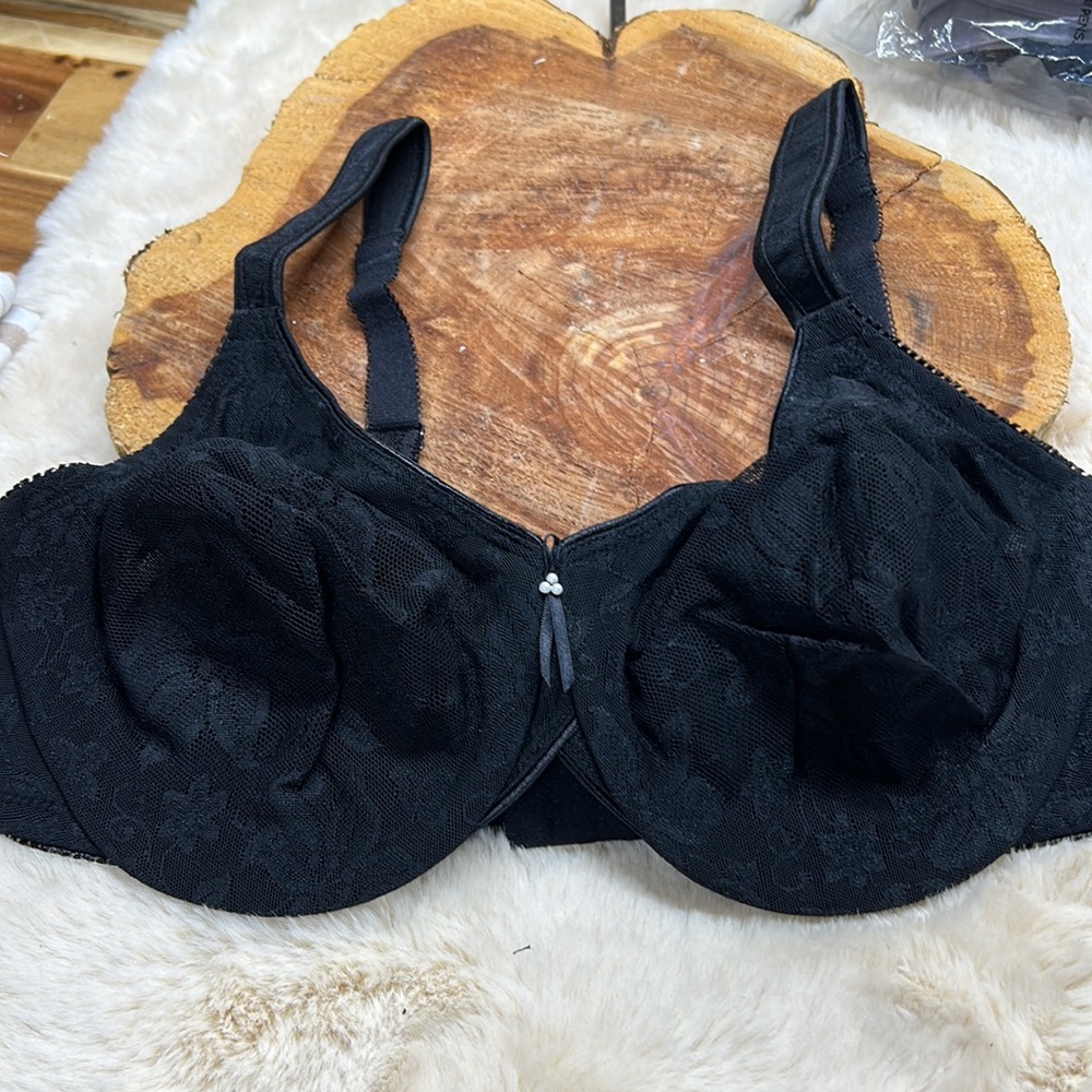 NWT Breezies UltimAir bra black underwire - Picture 2 of 6